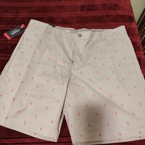 Chaps Men's Tan Shorts with Pink Flamingo Pattern 34